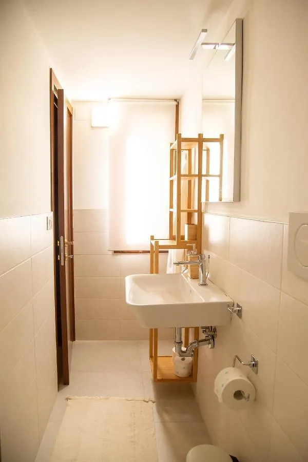 Wow Suite 5 Min From San Marco Venice 0*,  Italy
