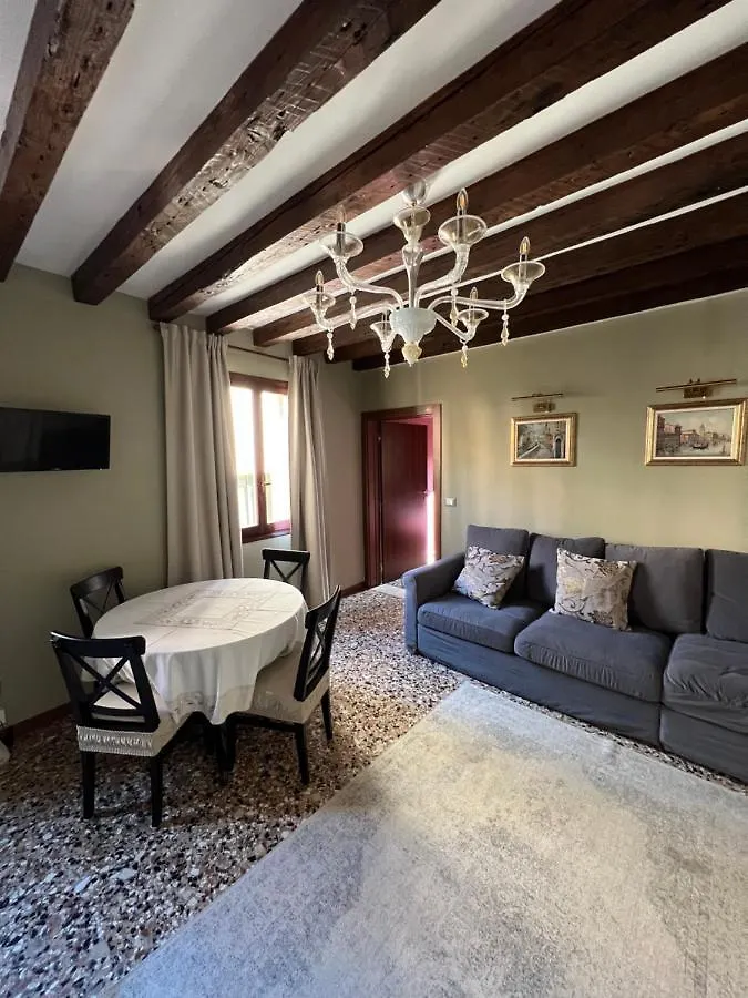 Wow Suite 5 Min From San Marco Venice 0*,